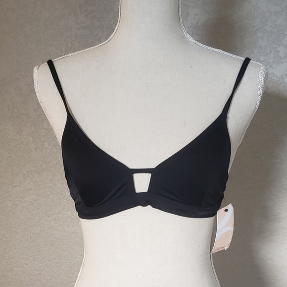 Lively swim top size XS New With tags. - Picture 1 of 4